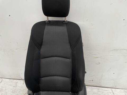 Foto 3ª: Asiento Delantero Izquierdo Mazda 3 CENTER-LINE 150CV 110KW [SHY6, SHY4] (2014)