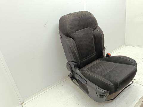 Foto 3ª: Asiento Delantero Derecho Renault Megane 1.6 DCI DIESEL FAP ENERGY GRANDTOUR 130CV 96KW IV GRANDTOUR [R9M E4] (2018)