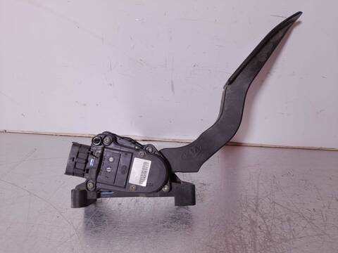 Foto 3ª: Pedal Freno Kia Carnival 2.9 CRDI VGT ACTIVE 185CV 136KW [D-J3] (2008)