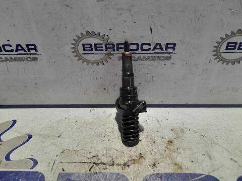 Foto 2ª: Inyectores Volkswagen Golf 1.9 TDI 105CV [BKC] (2003)