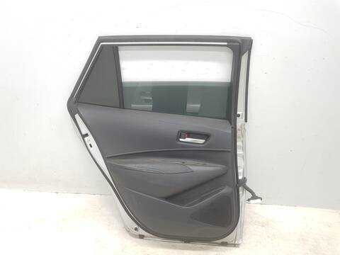 Foto 3ª: Puerta Trasera Izquierda Toyota Corolla HYBRID STYLE