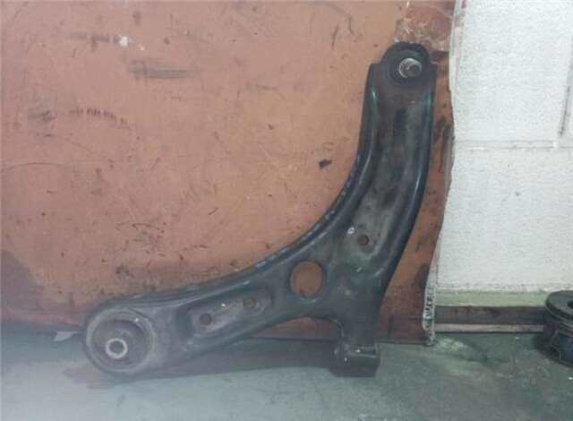 Brazo Suspension Delantero Izquierdo Kia Rio 1.2 16V