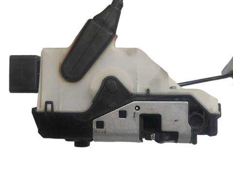 Foto 3ª: Cerradura Puerta Delantera Derecha Peugeot 208 1.2 VTI 68 - PURETECH 68 68CV (2012)