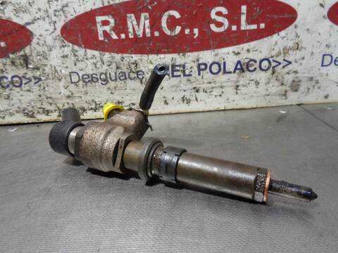 Foto 2ª: Inyectores Citroen C5 BERLINA (2003)
