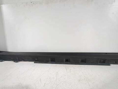 Faldón Lateral Toyota Rav4 2.0 MXAA52) 175CV