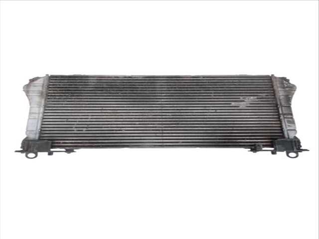 Foto 2ª: Intercooler Toyota Auris 2.0 D-4D ADE186_ ADE186R) (2012)