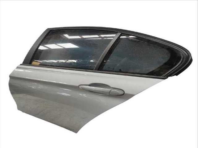 Foto 2ª: Puerta Trasera Izquierda Bmw Serie 3 315 320 D (2011)
