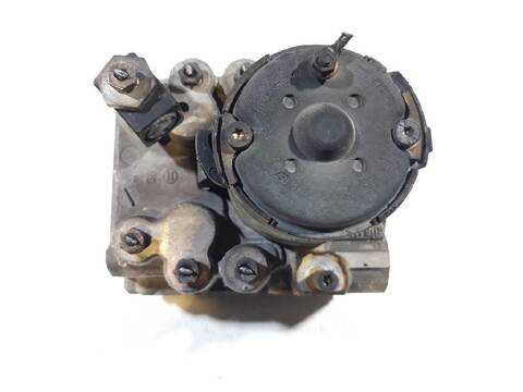 Foto 3ª: Abs Mercedes Clase E 180 3.2 24V CAT BERLINA 220CV 162KW [104995] (1996)