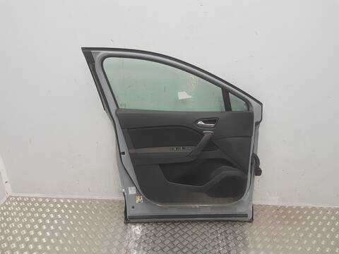 Foto 3ª: Puerta Delantera Izquierda Renault Clio SIN DEFINIR