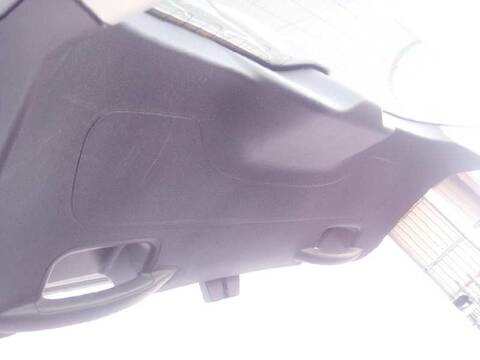 Foto 4ª: Portón Ford Focus TITANIUM 125CV 92KW [M1DD] (2015)