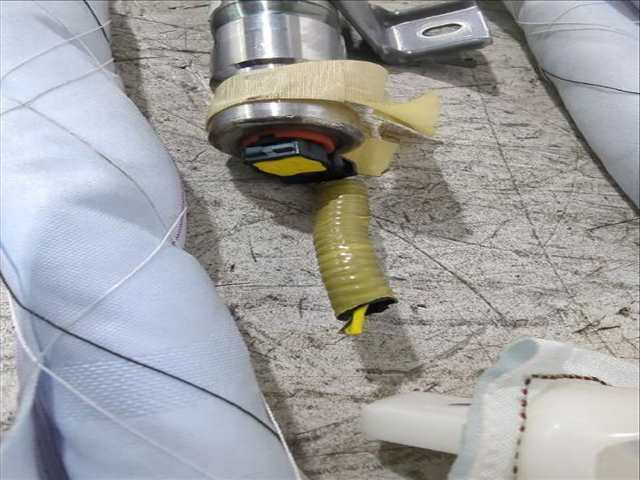 Foto 3ª: Airbag Cortina Delantero Izquierdo Toyota Auris 1.6 ZRE151_) 124CV [1ZR-FE] (2006)