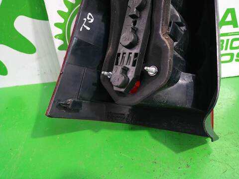 Foto 2ª: Piloto Trasero Derecho Renault Megane 1.9 DCI DIESEL 120CV [F9Q800] (2003)