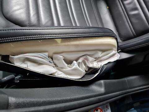 Foto 3ª: Asiento Delantero Derecho Volkswagen Passat R-LINE 150CV 110KW [DSRB] (2020)