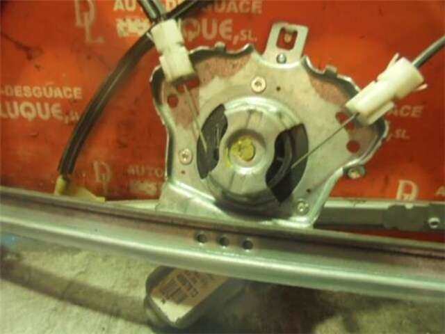 Foto 2ª: Elevalunas Eléctrico Delantero Derecho Citroen Xsara 1.6 16V [NFU (TU5JP4)]