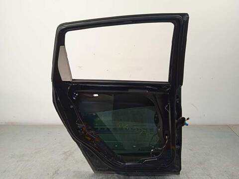 Foto 4ª: Puerta Trasera Izquierda Mercedes Clase B 150 B 180 245.232) 116CV 85KW [266940] (2009)