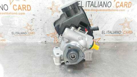 Foto 4ª: Bomba de Direccion Mercedes Sprinter 208 CDI 901.6/902.661-662) 82CV 60KW CAJA CERRADA (1999)