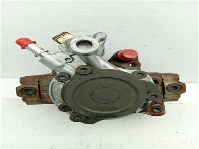 Foto 3ª: Bomba Inyeccion Peugeot 308 ACCESS 111CV 82KW [9H05 DV6C] (2012)