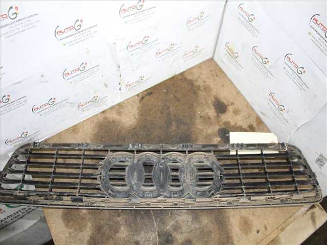 Foto 2ª: Rejilla Delantera Audi A4 1.9 TDI (1997)