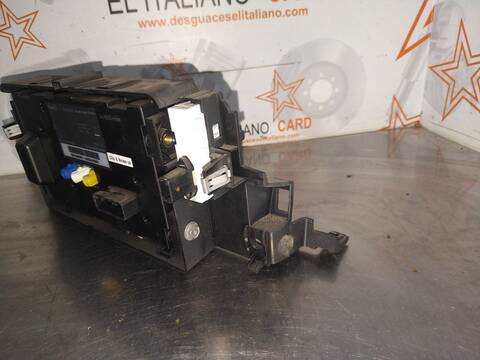 Foto 2ª: Sistema GPS Renault Laguna EMOTION PLUS COUPE 150CV 110KW [M9RA8] (2010)