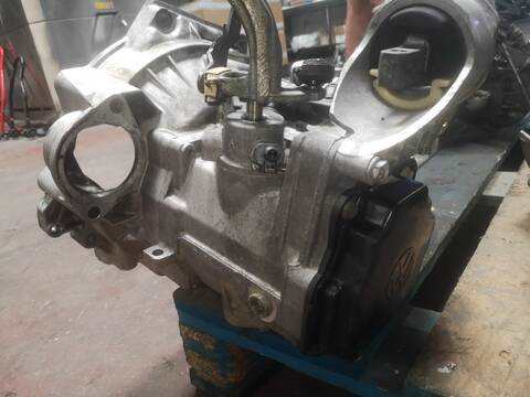 Foto 3ª: Caja Cambios Volkswagen Polo AMF BERLINA (2000)
