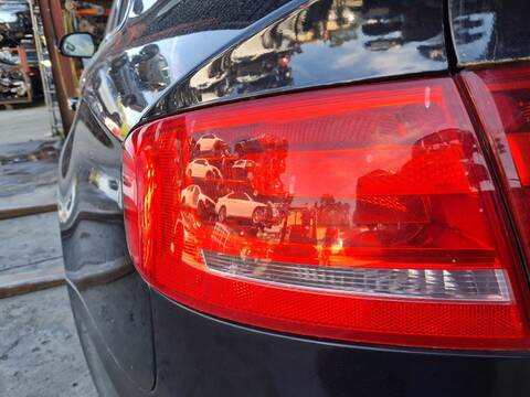 Foto 2ª: Piloto Trasero Izquierdo Audi A4 BASICO 190CV 140KW [CAMA] (2008)