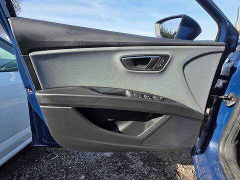 Tapizados Cartoneras Seat Leon DDYA