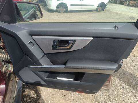 Tapizados Cartoneras Mercedes Clase G 230 OM642961 AUT.