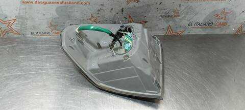 Foto 2ª: Piloto Trasero Derecho Lexus RX 400H 211CV 155KW [3MZ-FE] (2005)