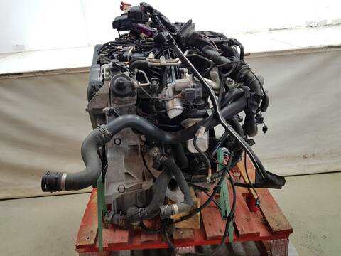 Foto 3ª: Motor Completo Audi A4 BASICO 130CV 97KW (2014)