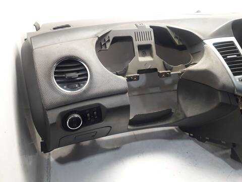 Foto 3ª: Salpicadero Chevrolet Cruze 2.0 DIESEL CAT 150CV 110KW (2009)