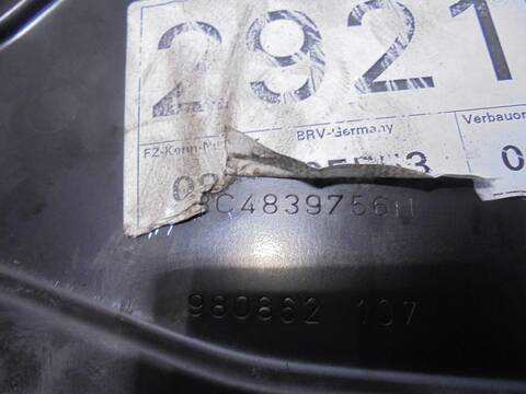 Foto 2ª: Elevalunas Manual Trasero Derecho Volkswagen Passat 2.0 TDI BERLINA 140CV 103KW [CBA] (2008)