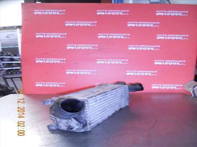 Foto 3ª: Intercooler Peugeot 407 1.6 BUSINESS LINE [1.6 LTR. - 80 KW HDI FAP CAT (9HZ - DV6TED4)] [9HY]