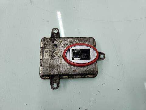 Foto 2ª: Centralita Faros Xenon Mercedes Clase A 140 A 45 AMG 4-MATIC 176.052) 360CV 265KW [133980] (2013)