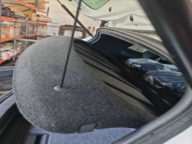 Foto 2ª: Bandeja Trasera Seat Arona 1.0 TSI 116CV 85KW [DUSA]