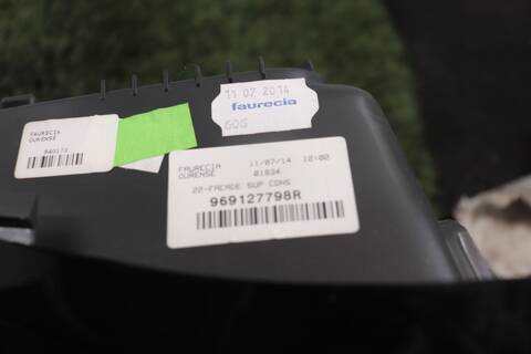 Foto 2ª: Consola Central Renault Megane R9M402 BERLINA III BERLINA 5P (2013)