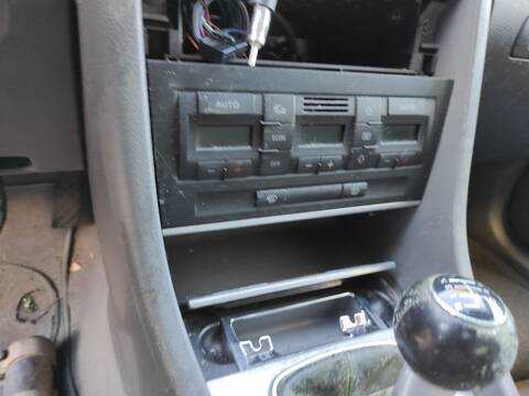 Mando Climatizador Audi A4 AKE BERLINA