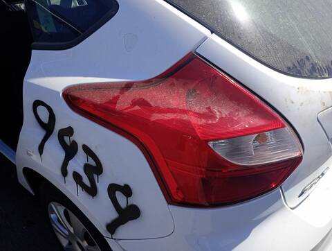 Foto 2ª: Piloto Trasero Izquierdo Ford Focus TREND 95CV 70KW [T3DA] (2011)