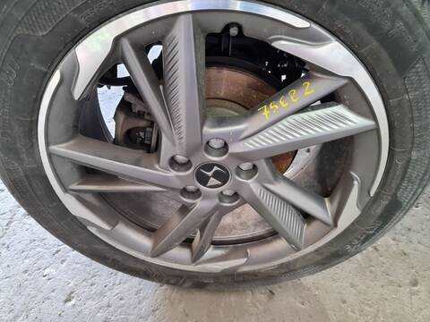 LLanta Chapa DS 7 GRAND CHIC 177CV