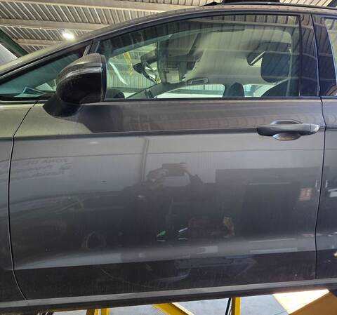 Puerta Delantera Izquierda Volkswagen Golf CRKB AUT.