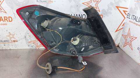 Foto 4ª: Piloto Trasero Derecho Ford Focus TITANIUM 120CV 88KW [ZTDB] (2019)