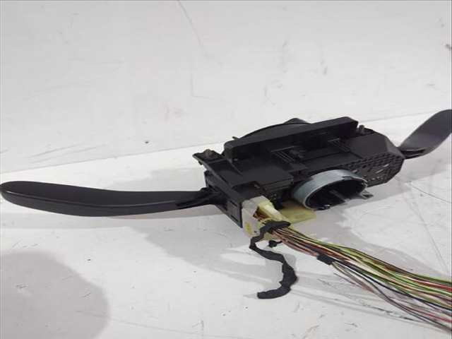 Foto 3ª: Mando Multifuncion Volkswagen Polo 1.9 SDI 64CV [ASY] (2001)