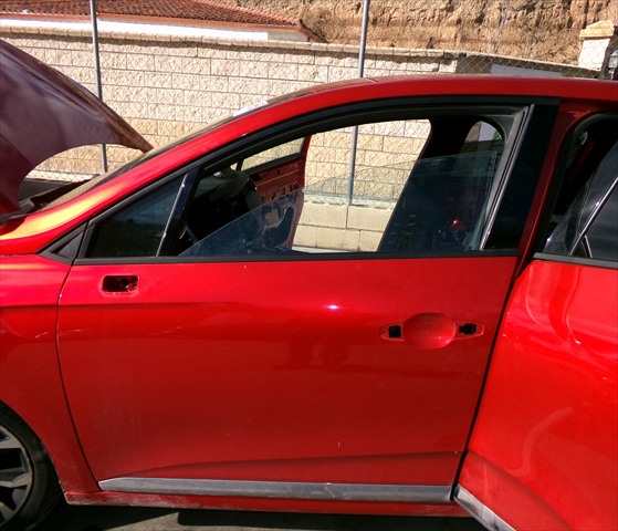 Puerta Delantera Izquierda Renault Clio 1.0 G 2023-2026