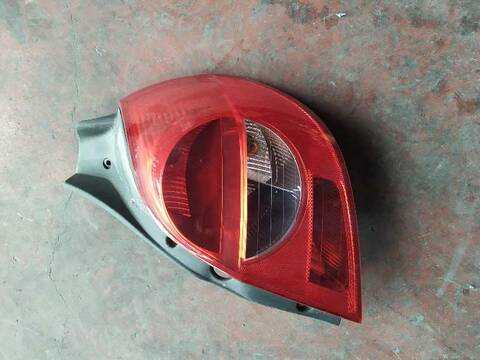 Piloto Trasero Derecho Renault Clio K4J780