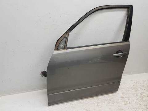 Foto 3ª: Puerta Delantera Izquierda Suzuki Grand Vitara 1.9 DDIS JLX-EL 5-PTAS.) 130CV 97KW (2005)