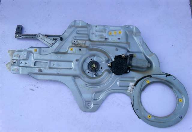 Elevalunas Eléctrico Delantero Izquierdo Kia Cerato 2.0 CRDI 2004-2009