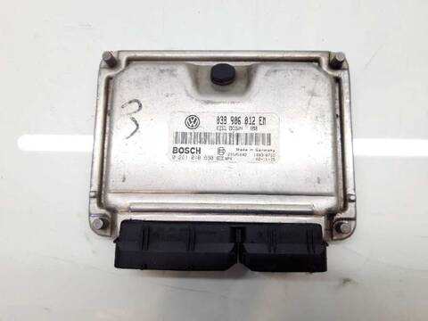 Centralita Motor ECU Volkswagen Golf BASICO BERLINA 110CV 81KW