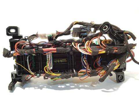 Foto 4ª: Caja Reles Fusibles Infiniti Q30 2.2 D PREMIUM 5P [651930] (2017)