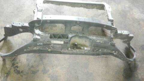 Foto 3ª: Panel Frontal Volkswagen Polo TRENDLINE 75CV 55KW [AUA] (2002)