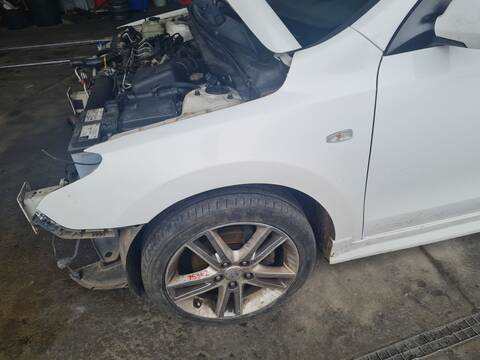 Aleta Delantera Izquierda Hyundai i30 PREMIUM 140CV 103KW