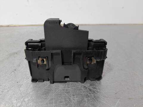 Foto 2ª: Motor de Arranque Renault Megane AUTHENTIQUE BERLINA 112CV 82KW II BERLINA 5P [K4M D8] (2007)